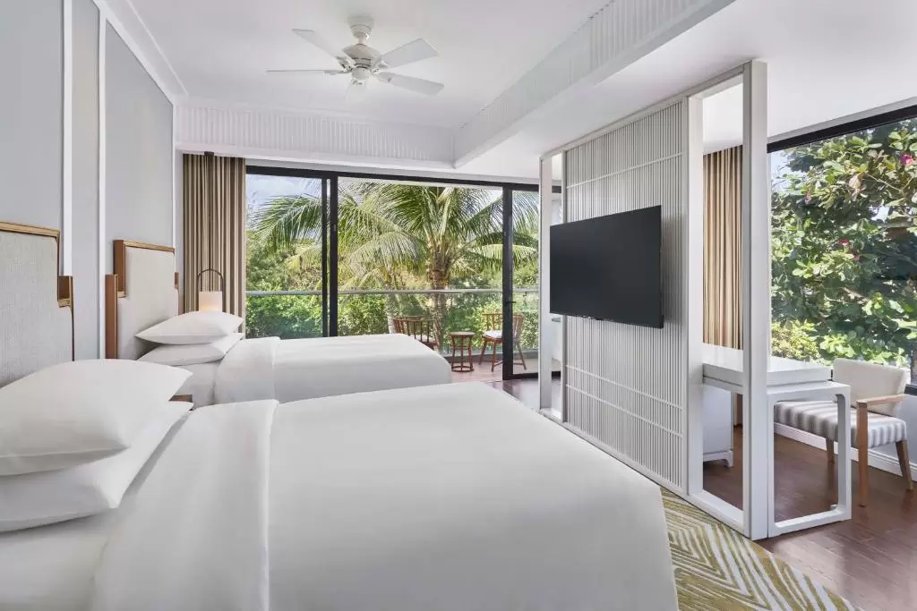 Renaissance Danang Hoi An Resort & Spa